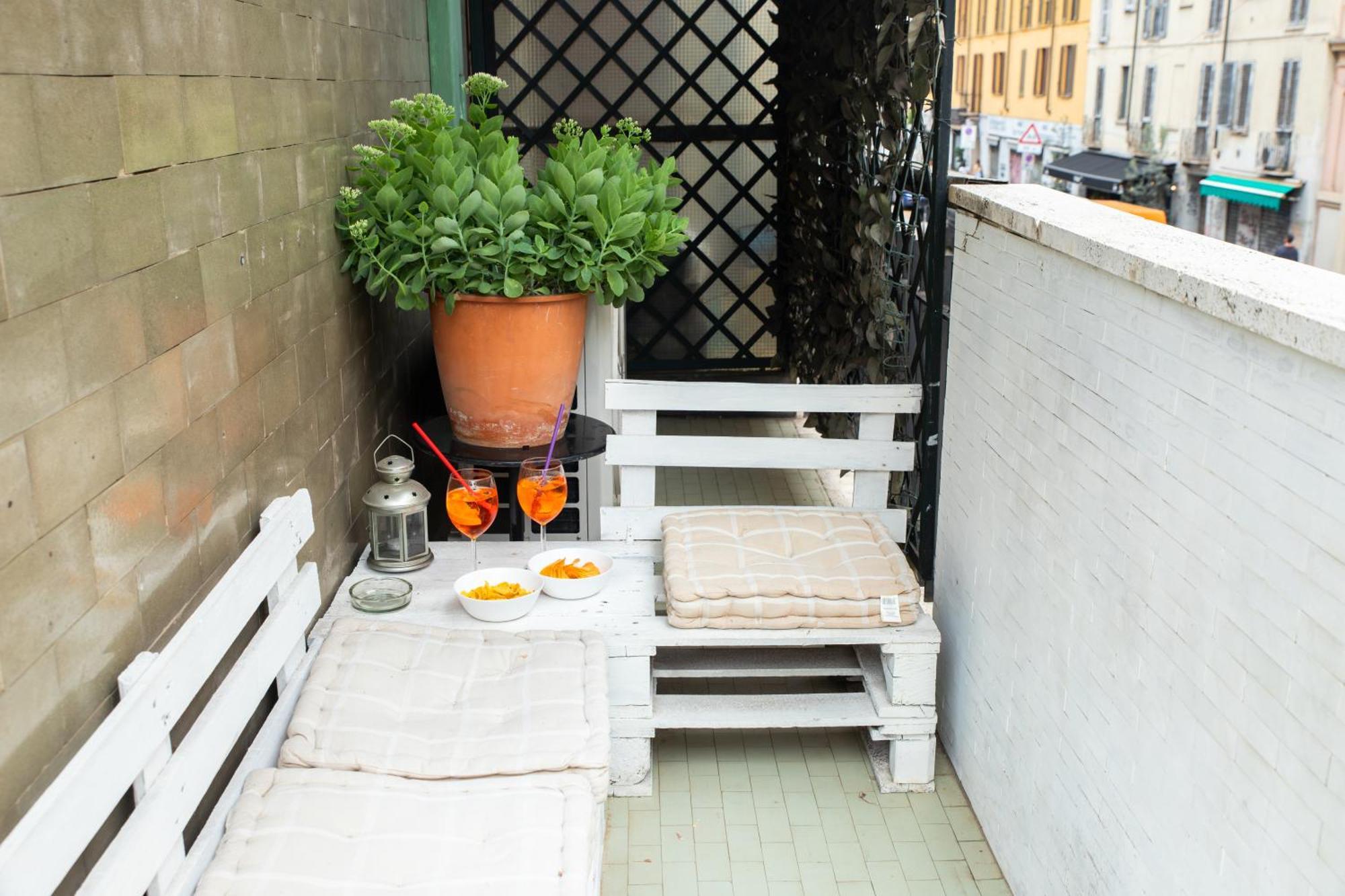 ミラノDuomo Walking Distance Elegant Flat With Viewアパートメント エクステリア 写真